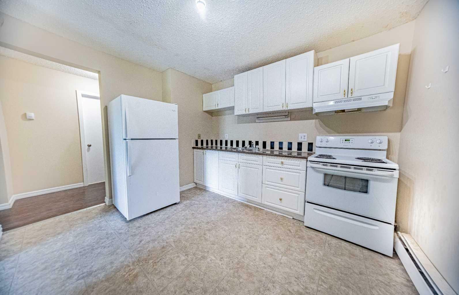 Property Photo: 118 Mount Pleasant Drive 307 AB T4V 2M7