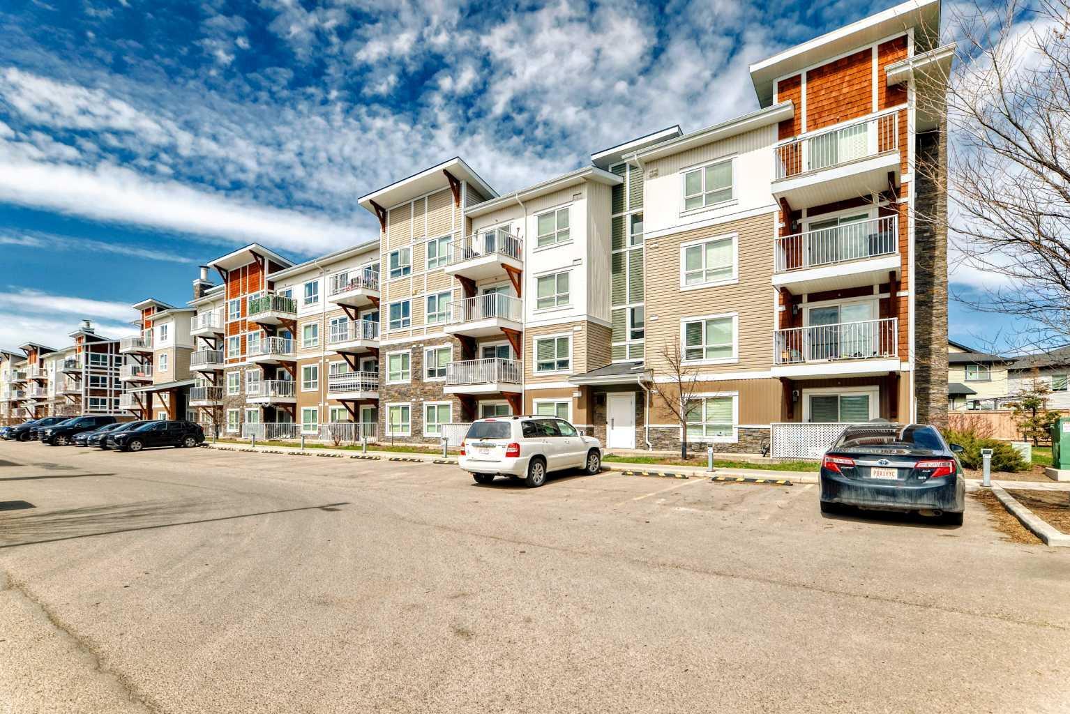 Property Photo: 302 Skyview Ranch Drive NE 5306 AB T3N 0P5