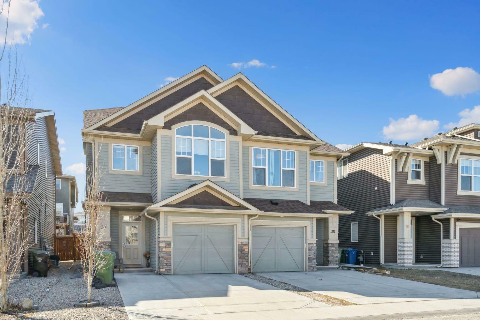 Property Photo: 35 Sage Bluff Heights NW AB T3R 1T3