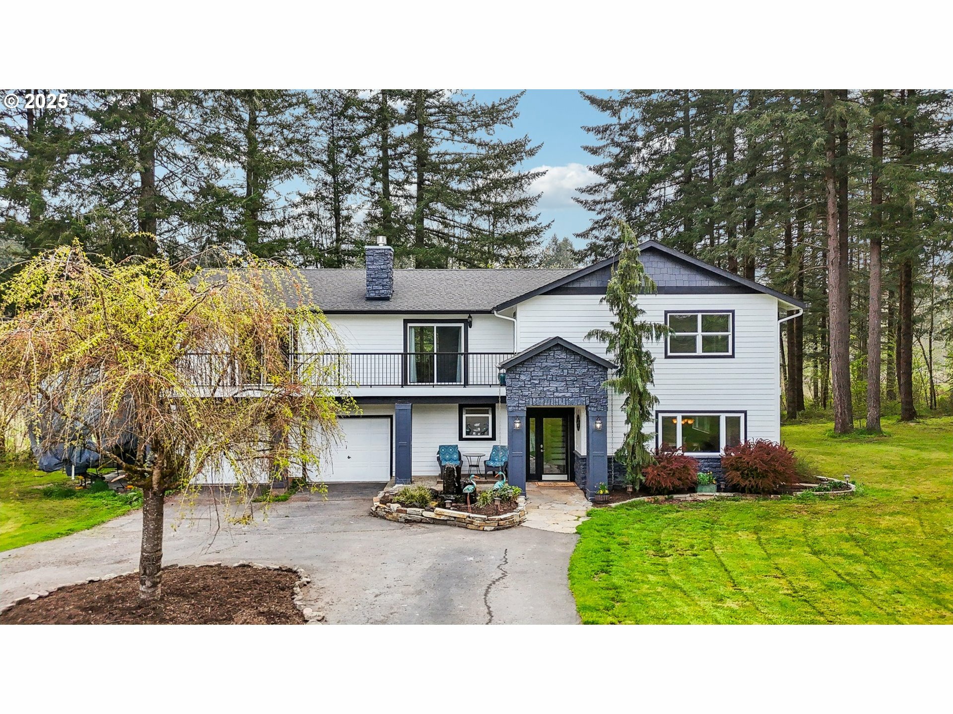 707 SE 271st Ave  Camas WA 98607 photo