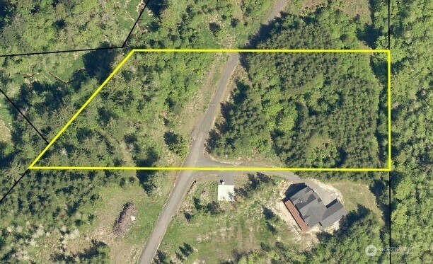 Property Photo: 156 Glenview Lane WA 98532