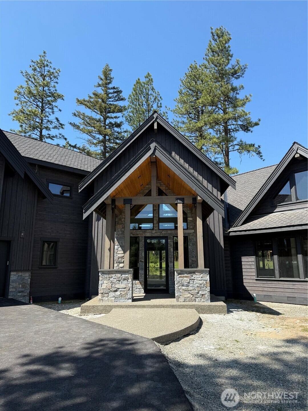 Property Photo: 221 Tipple Hill Loop WA 98922