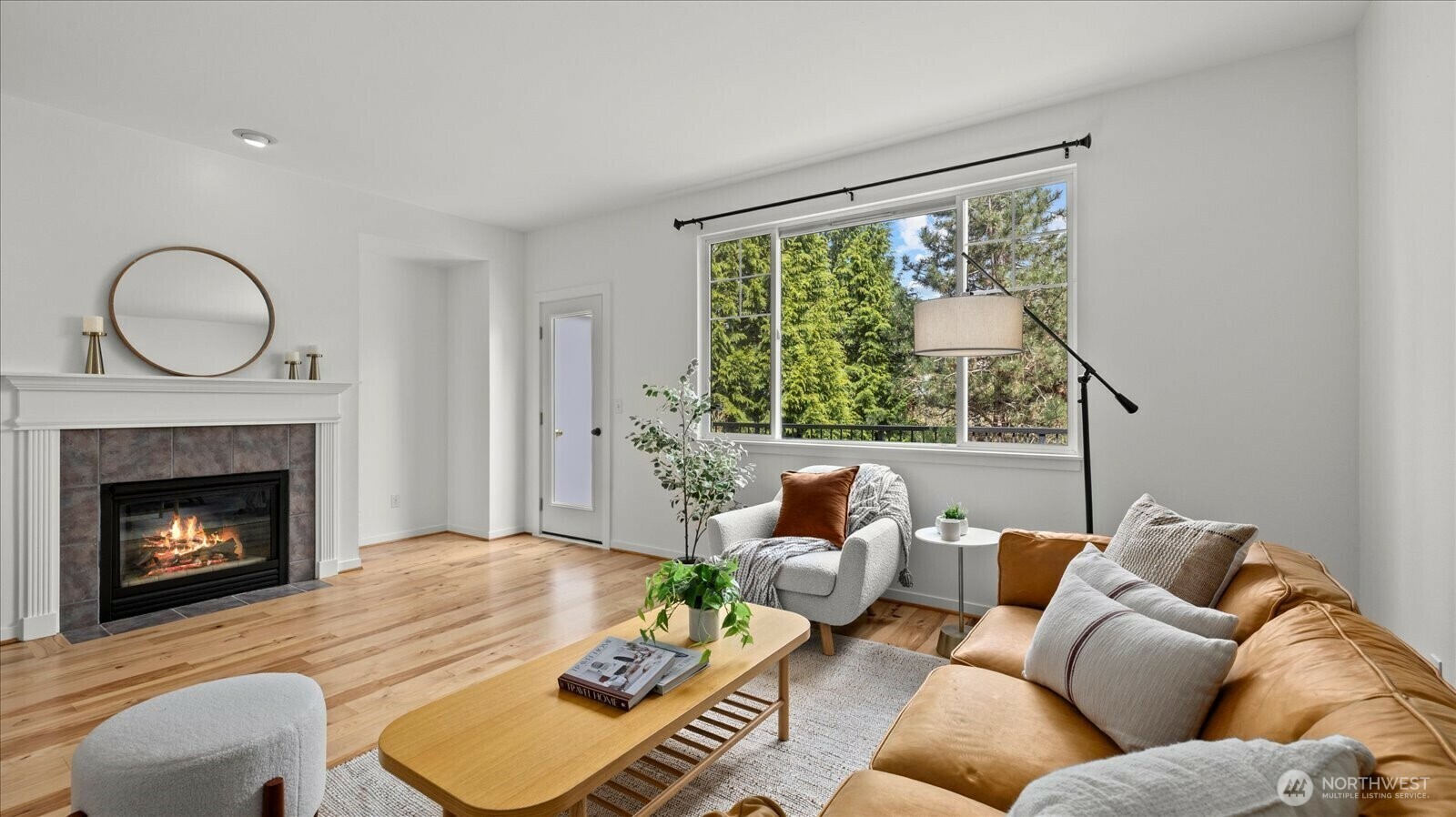 Property Photo: 15412 135th Place NE 32B WA 98072