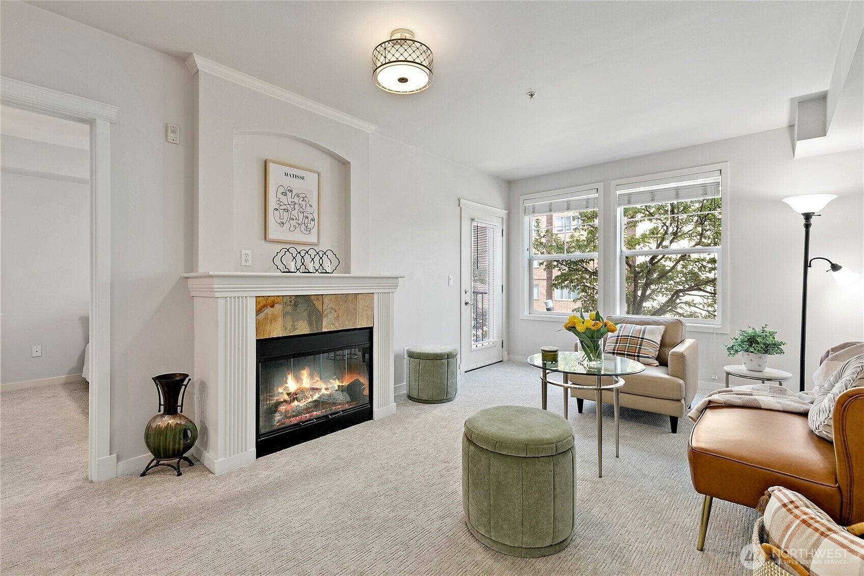 Property Photo: 530 4th Avenue W 205 WA 98119