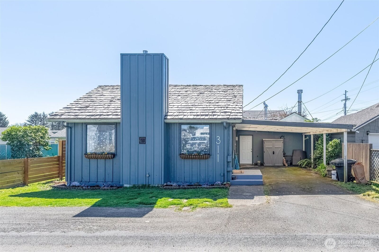 Property Photo:  311 SE 3rd Street  WA 98631 