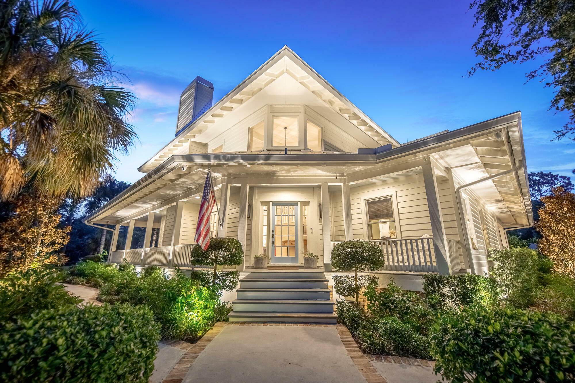 Property Photo: 5906 SW Ludlum Street FL 34990