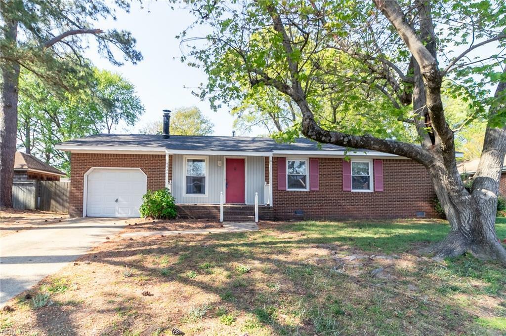 Property Photo: 4520 Regent Dr VA 23703