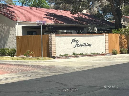 Property Photo: 316 Monterey Dr CA 93555