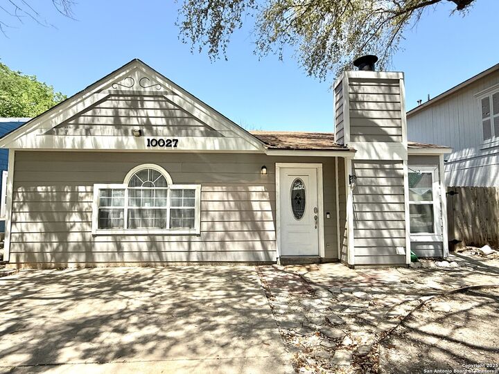 10027 Birch Field Dr  San Antonio TX 78245 photo
