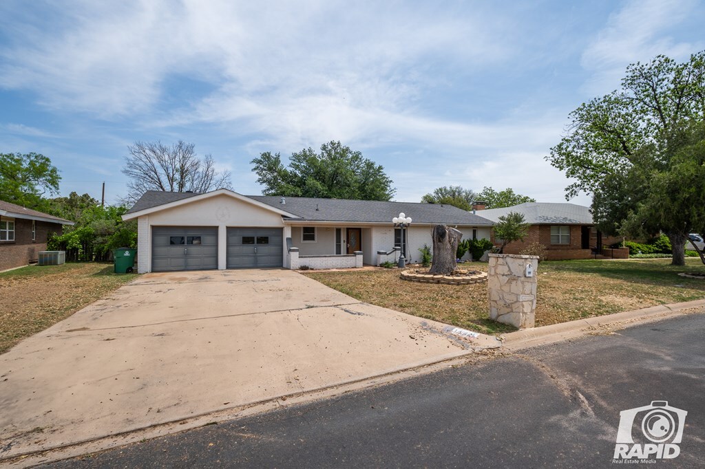 Property Photo:  1642 Catalina Dr  TX 76901 