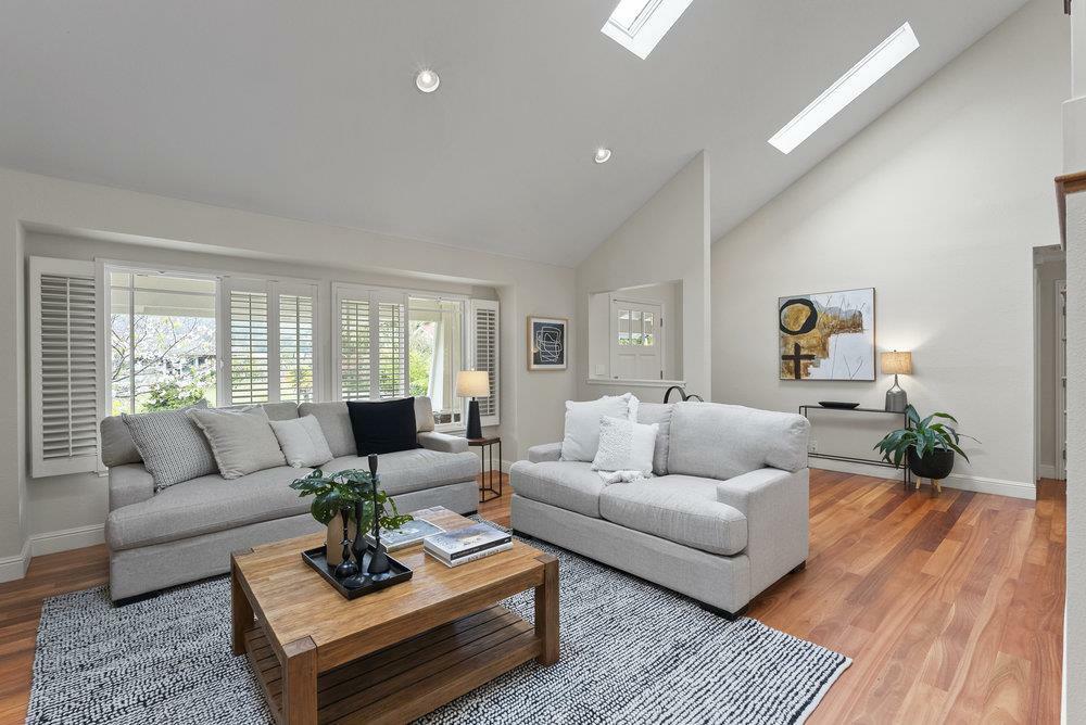 Property Photo: 2037 Touraine Lane CA 94019