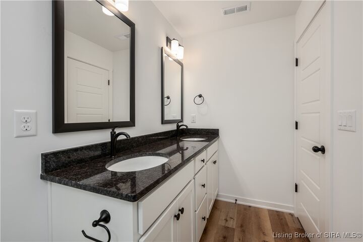 Property Photo:  5102 Woodstone Circle  IN 47150 