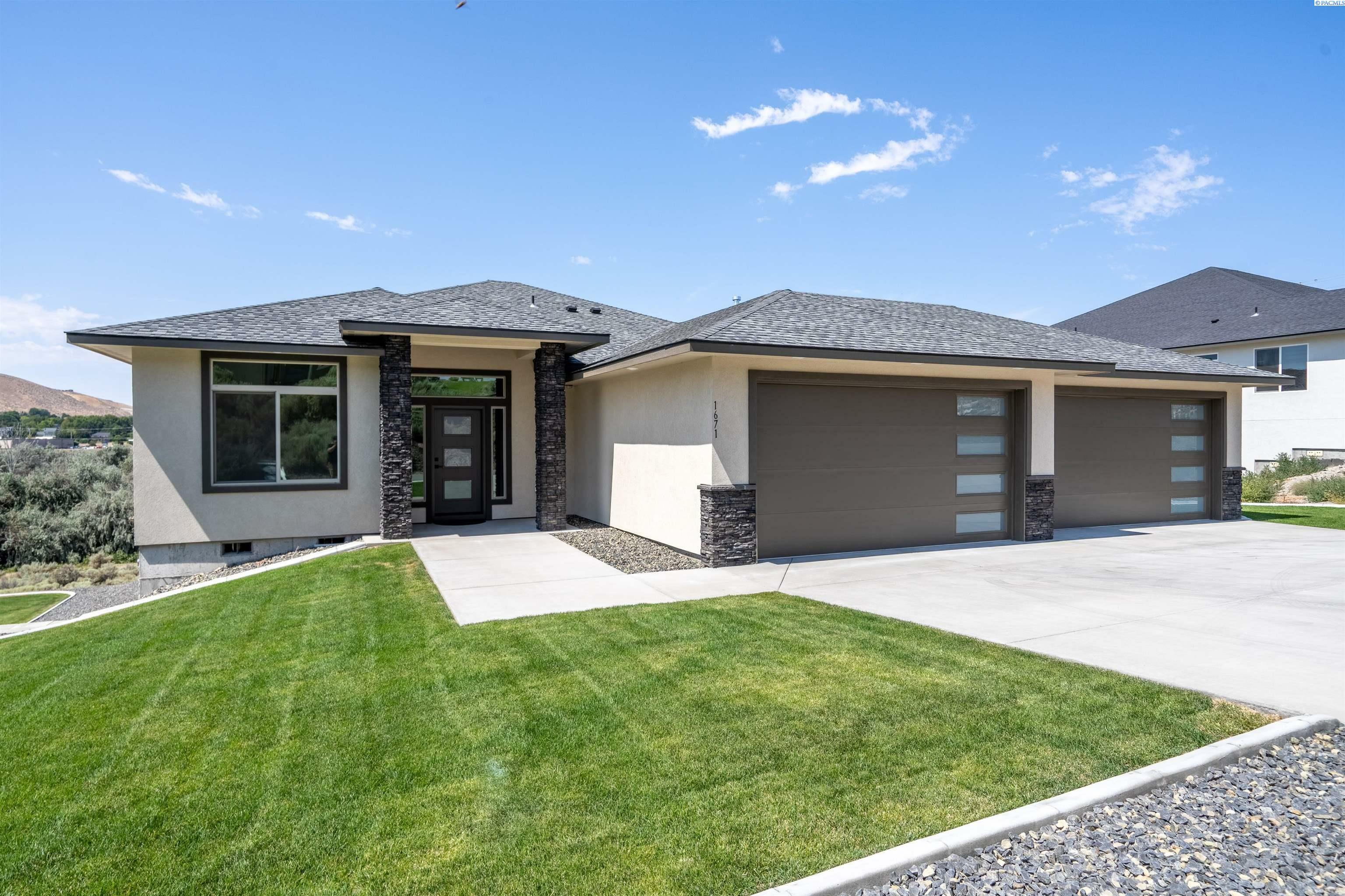 Property Photo: 1671 Jericho Road WA 99352