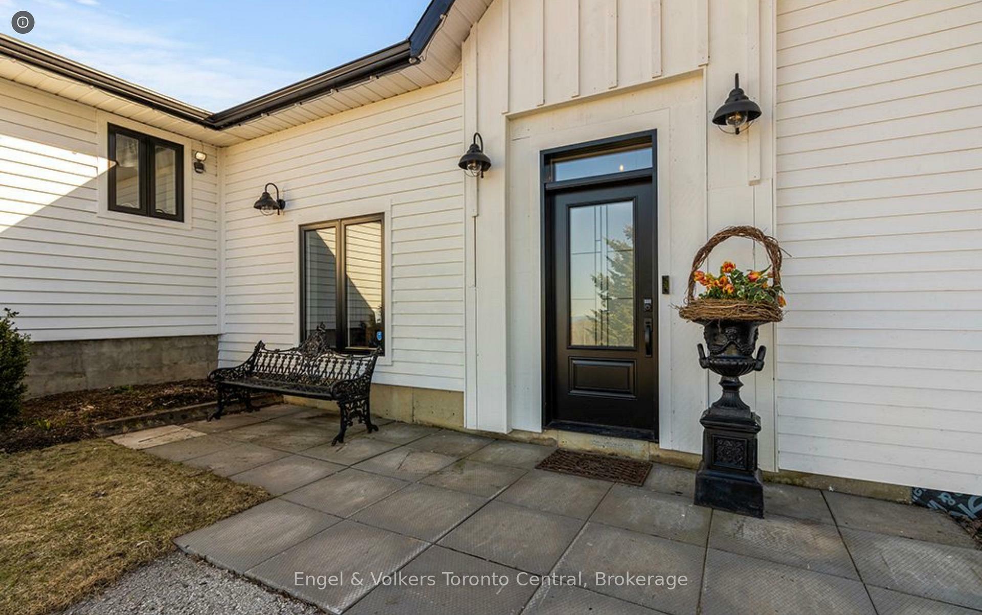 Property Photo: 9263 91 County Road ON L0M 1H0