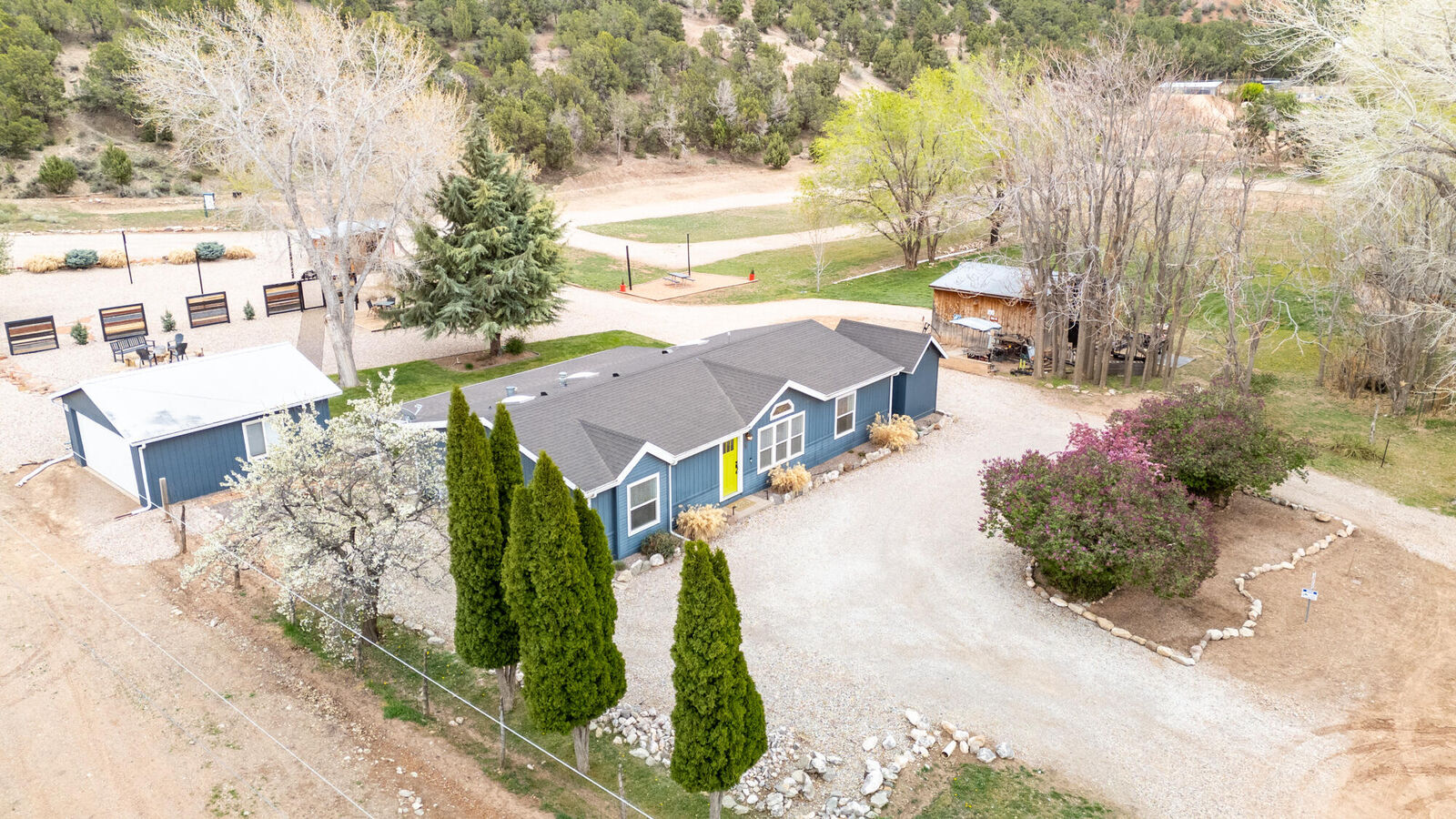 Property Photo:  76 N 300 East  UT 84742 