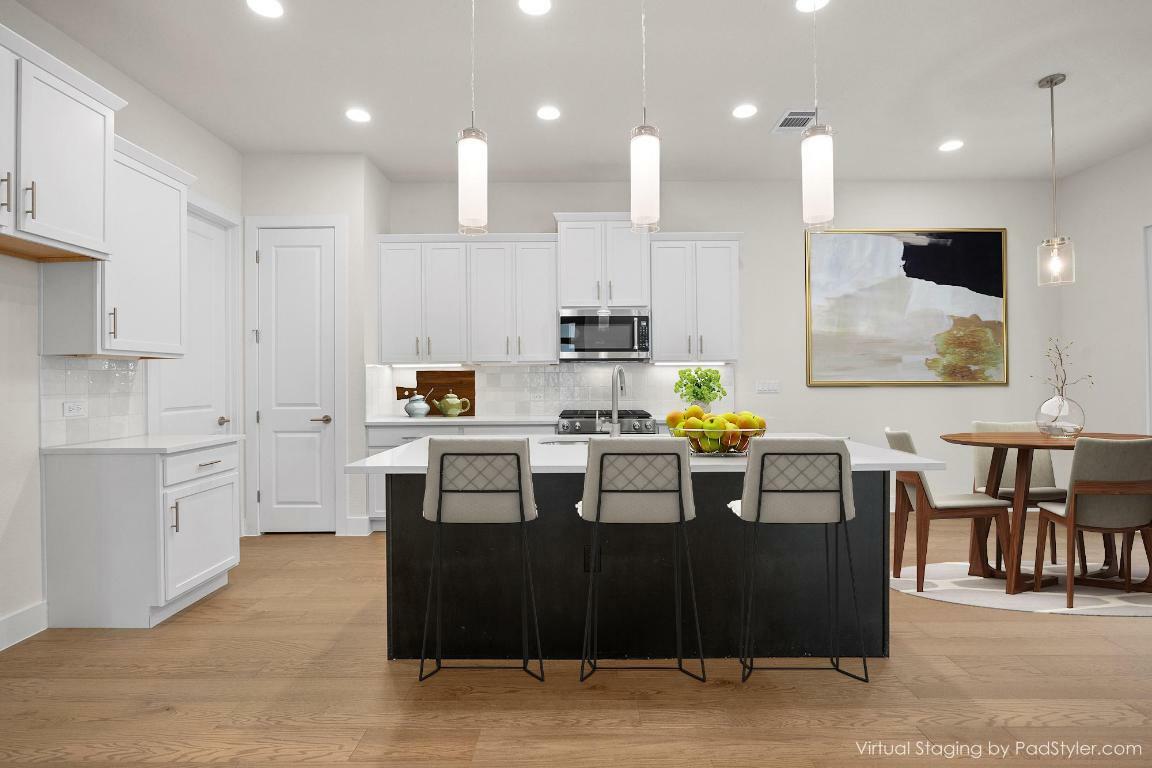Property Photo: 4709 Milburn Lane B TX 78702