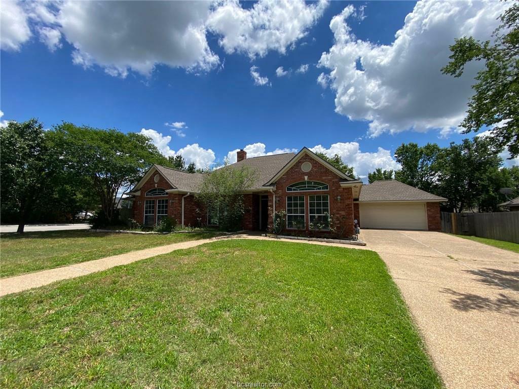 Property Photo: 1608 Panther Ln TX 77840
