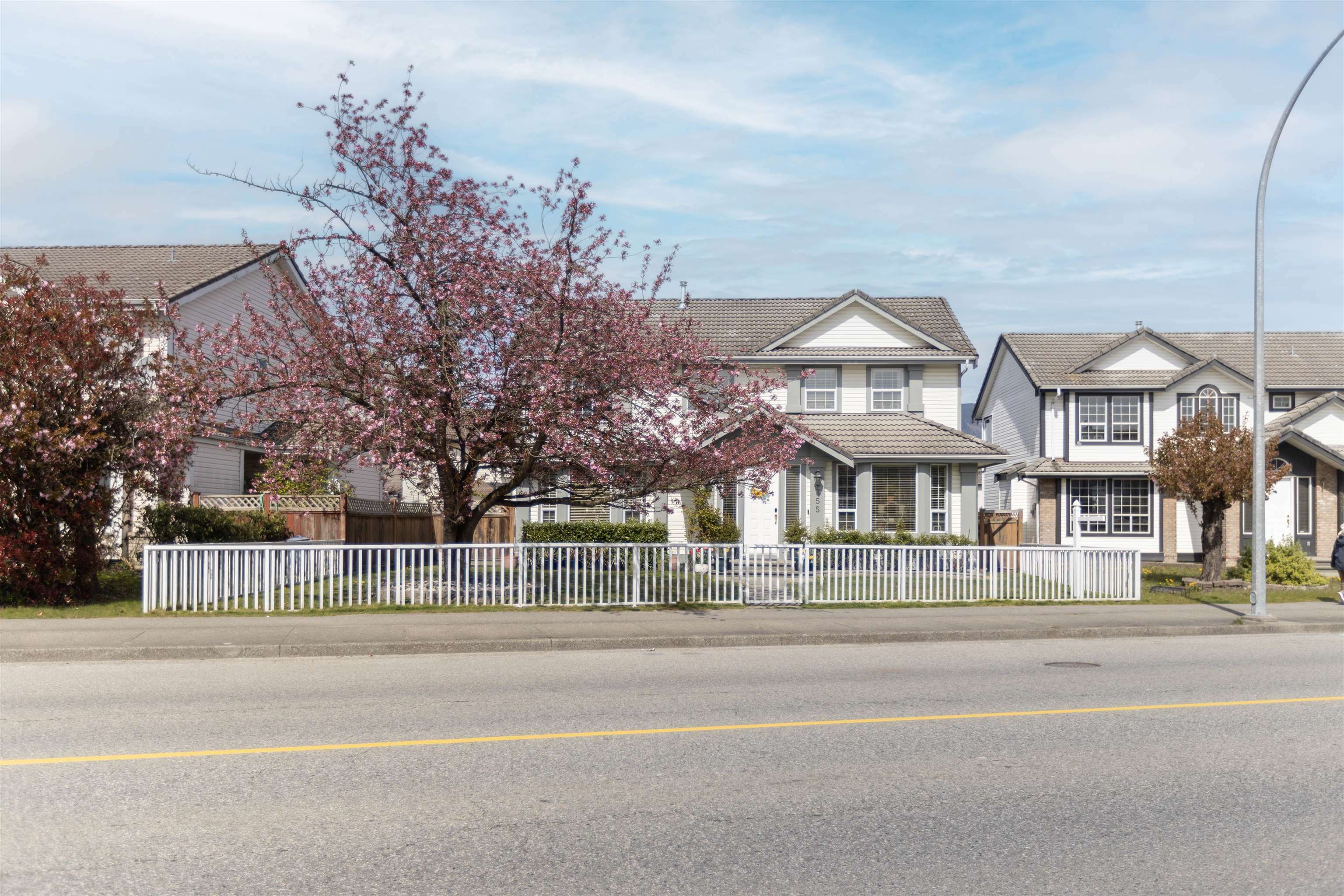 Property Photo: 1355 Riverwood Gate BC V3B 7W1