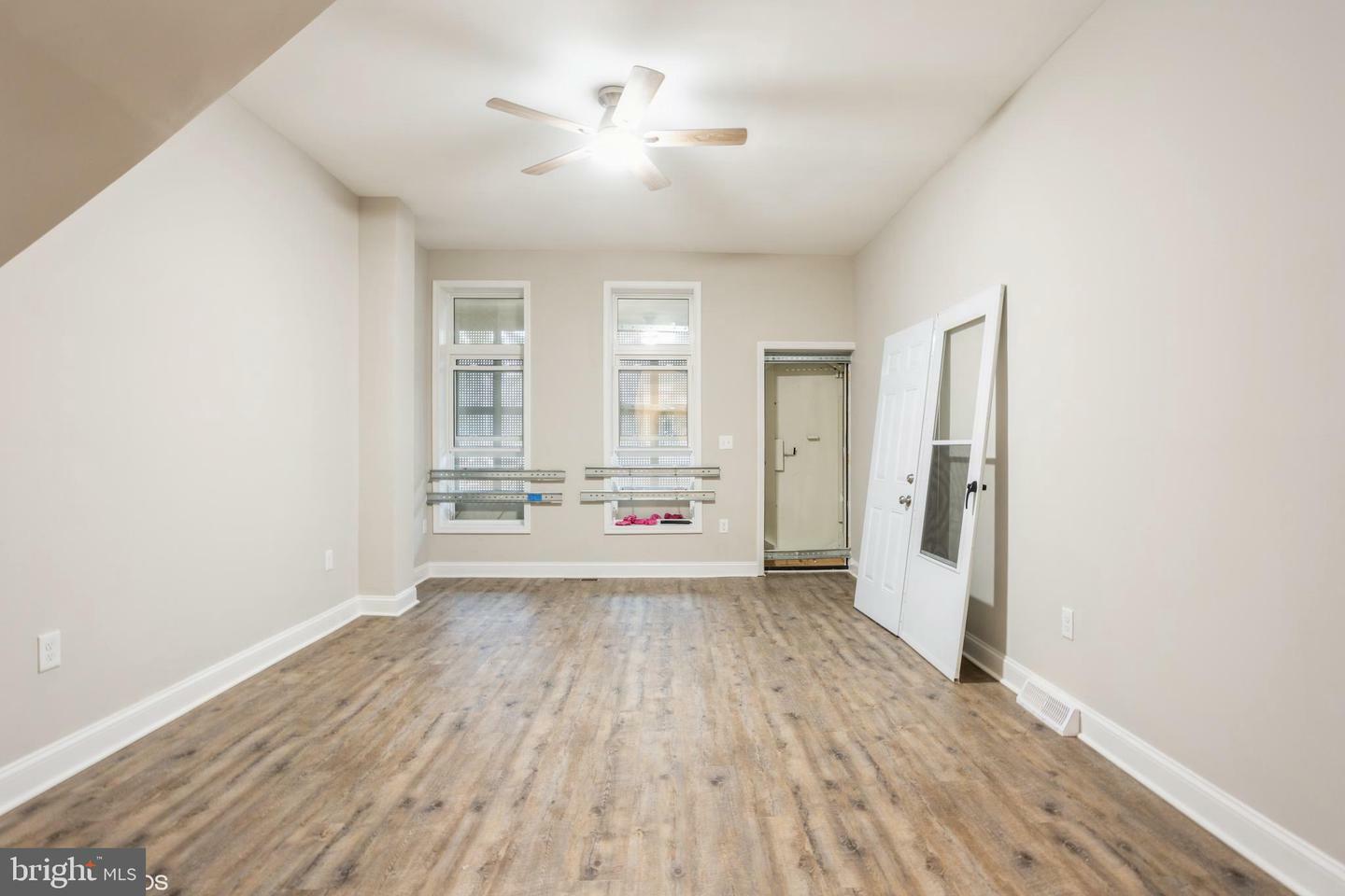 Property Photo: 3025 Walbrook Avenue MD 21216