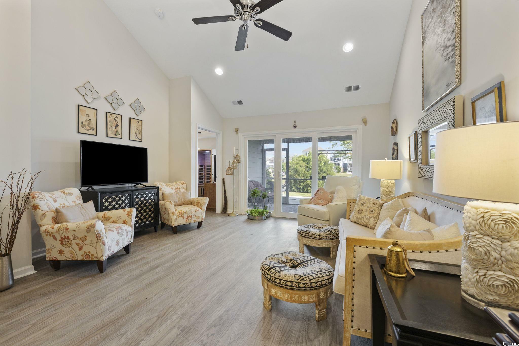 Property Photo: 136 Queens Cove Place B SC 29579