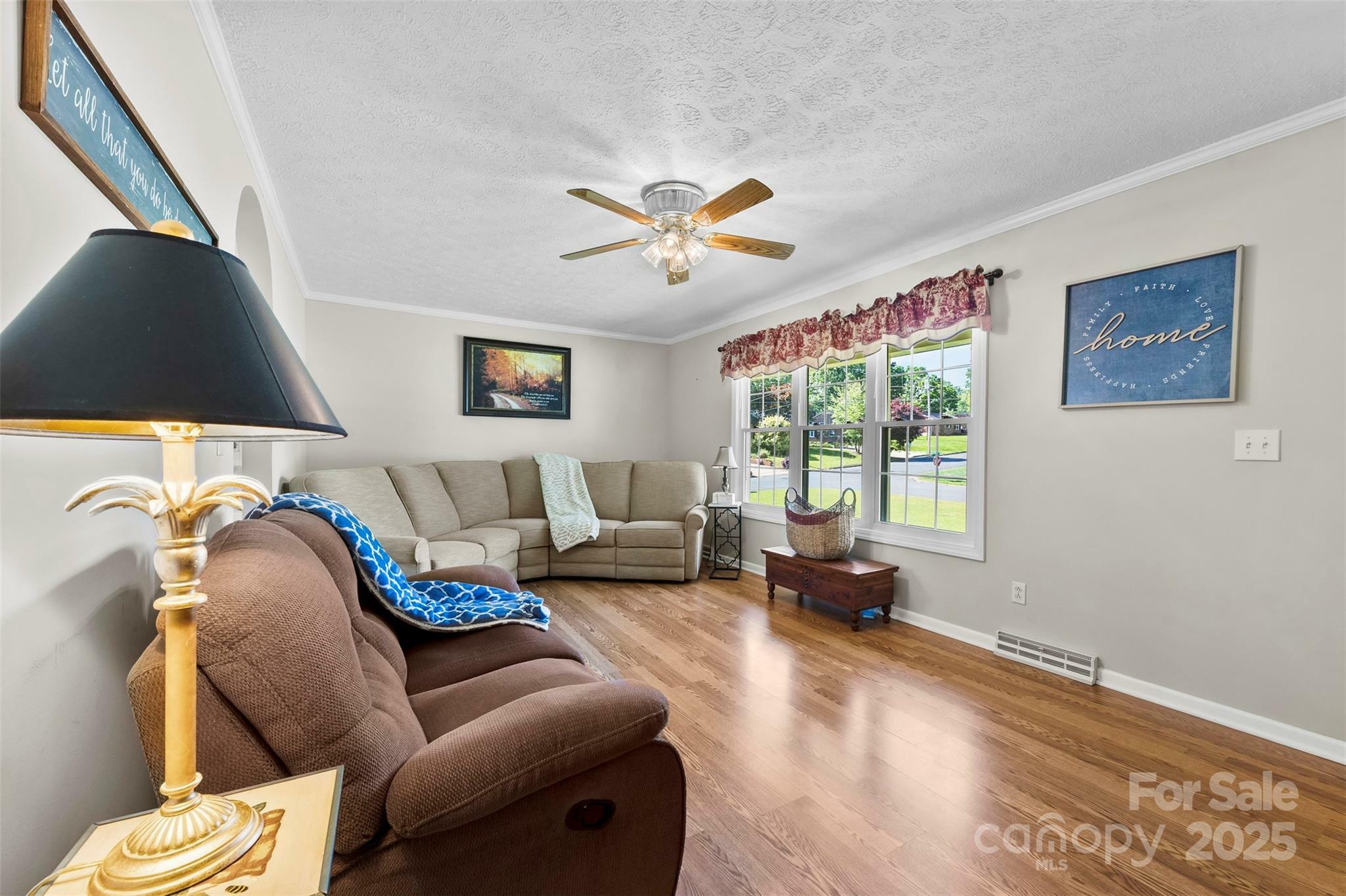 Property Photo: 300 Scotland Drive NC 28086