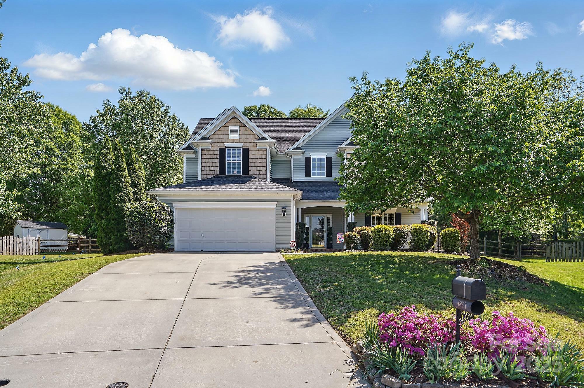 Property Photo: 4853 Walnut Grove Street NC 28075