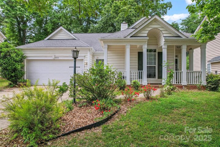 11913 Little Stoney Court  Charlotte NC 28269 photo