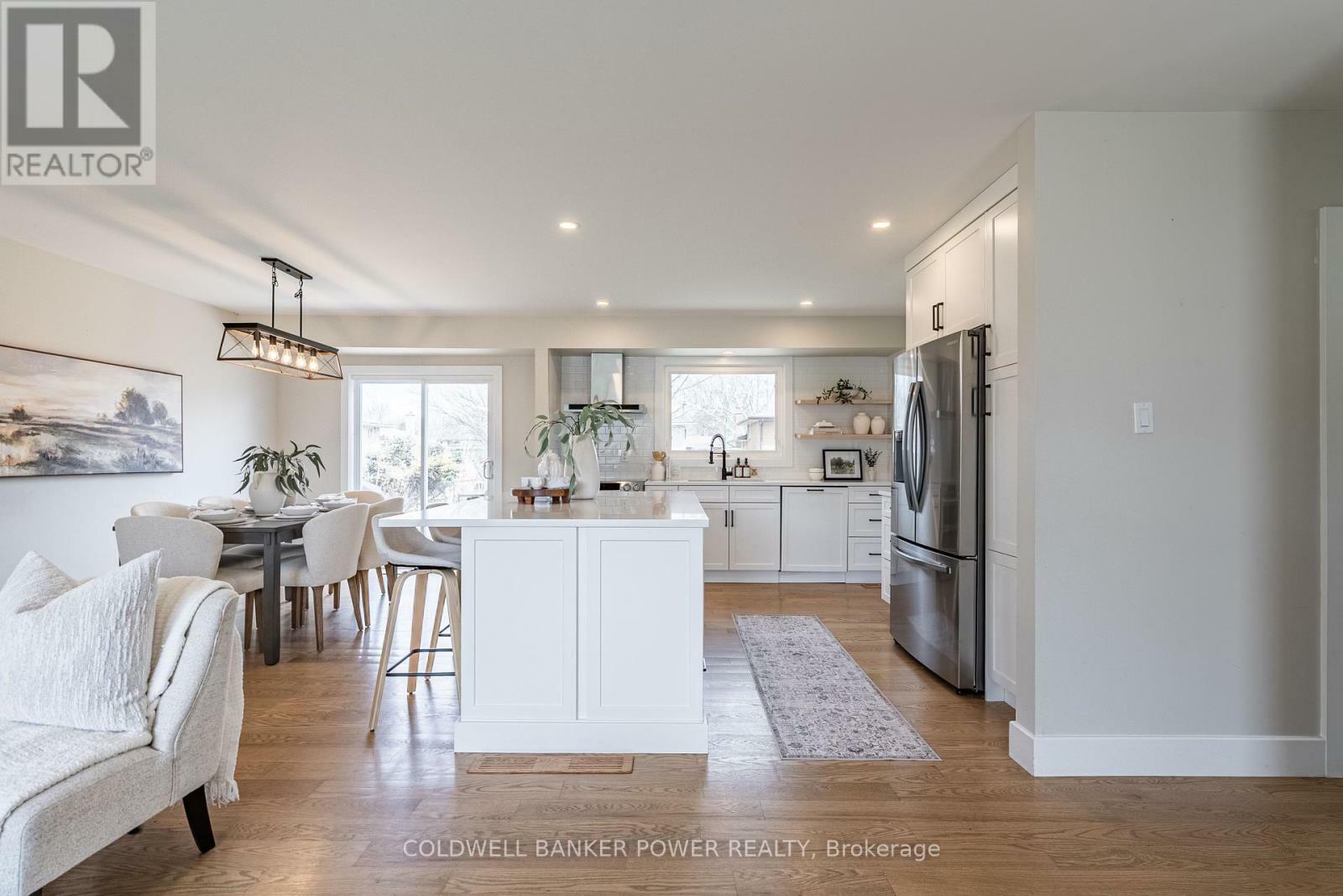 Property Photo: 107 Tweed Crescent ON N5X 1Z5