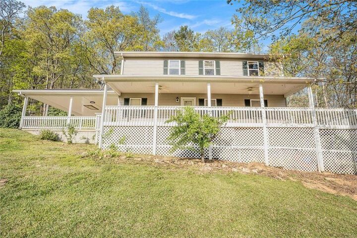 Property Photo:  542 Sharp Top Circle  GA 30512 