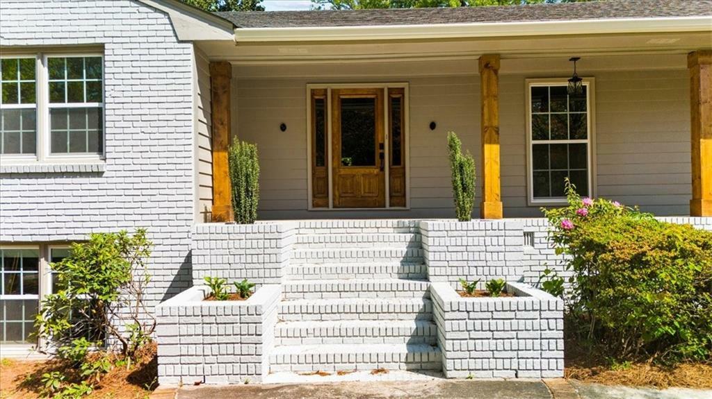 Property Photo: 7300 Wynhill Drive GA 30328