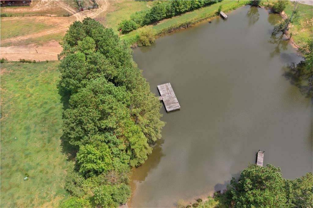 Property Photo: 991 Evans Road GA 30143