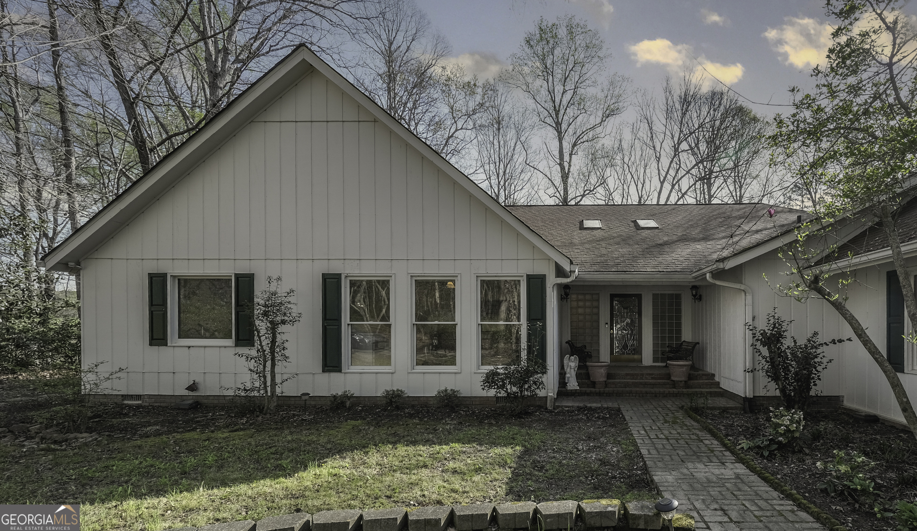 Property Photo: 114 Little River Road GA 30117