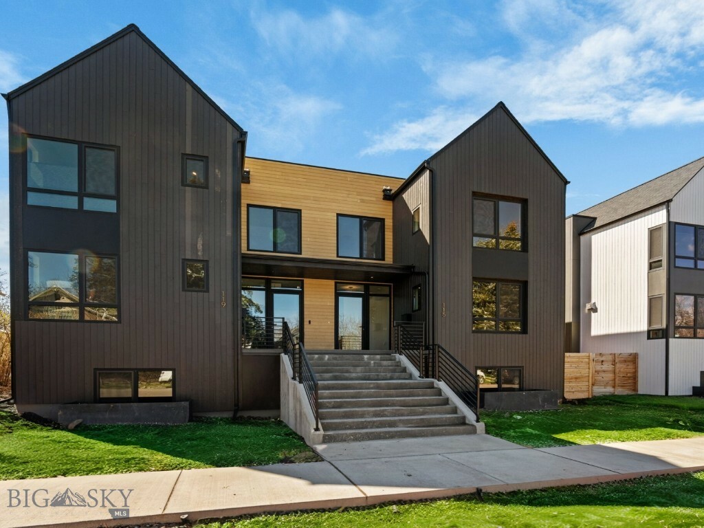 Property Photo:  115 S 7th Avenue  MT 59715 
