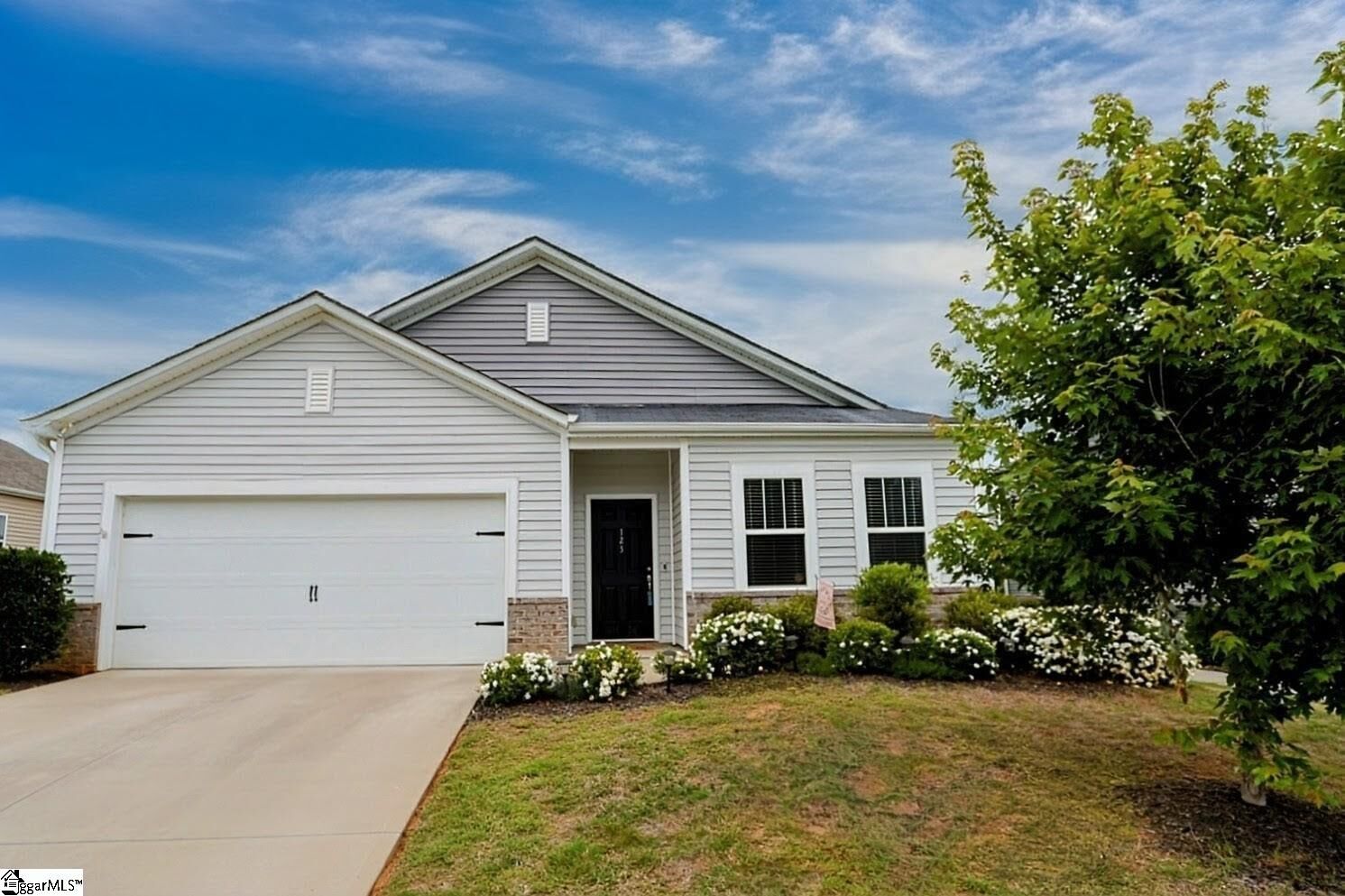 Property Photo:  125 Jones Peak Drive  SC 29681 
