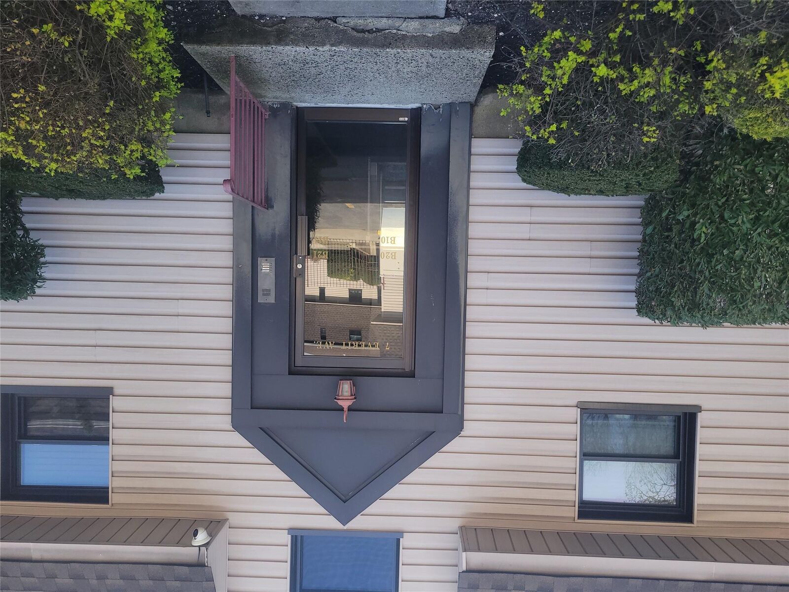 Property Photo:  7 Everit Ave B11  NY 11557 