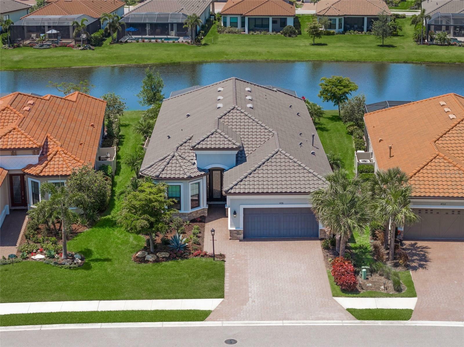 Property Photo:  4726 Zeno Court  FL 34211 