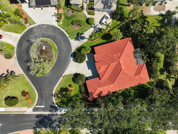 Property Photo:  901 Reflection Way  FL 34229 