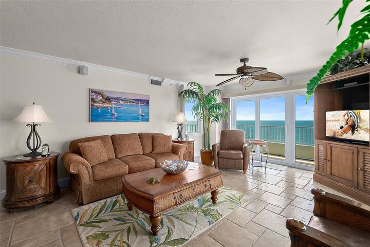 Property Photo: 2937 S Atlantic Avenue 1907 FL 32118