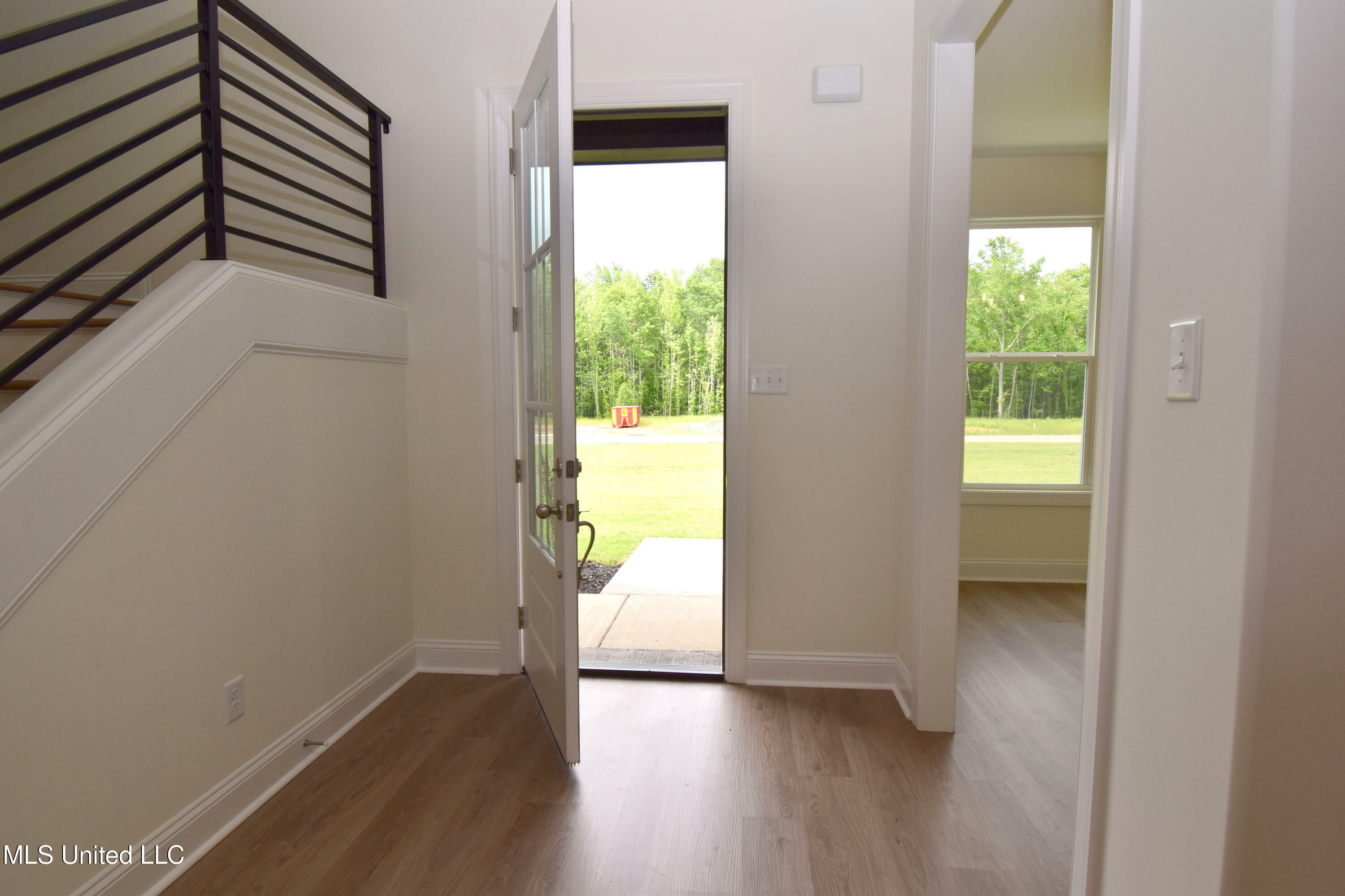 Property Photo: 144 Centerline Roper Loop MS 38611