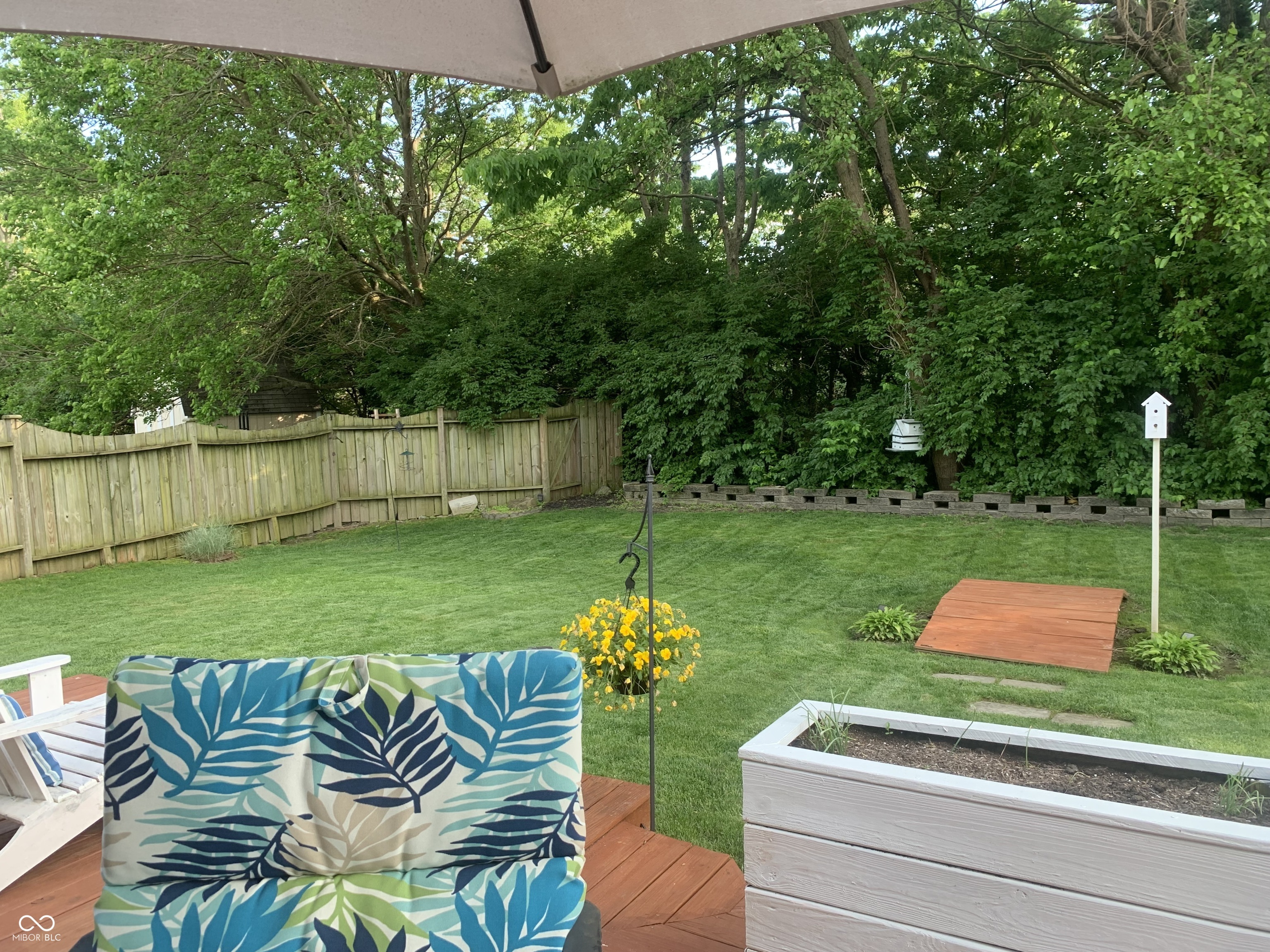 Property Photo:  853 Westpointe Drive  IN 46176 