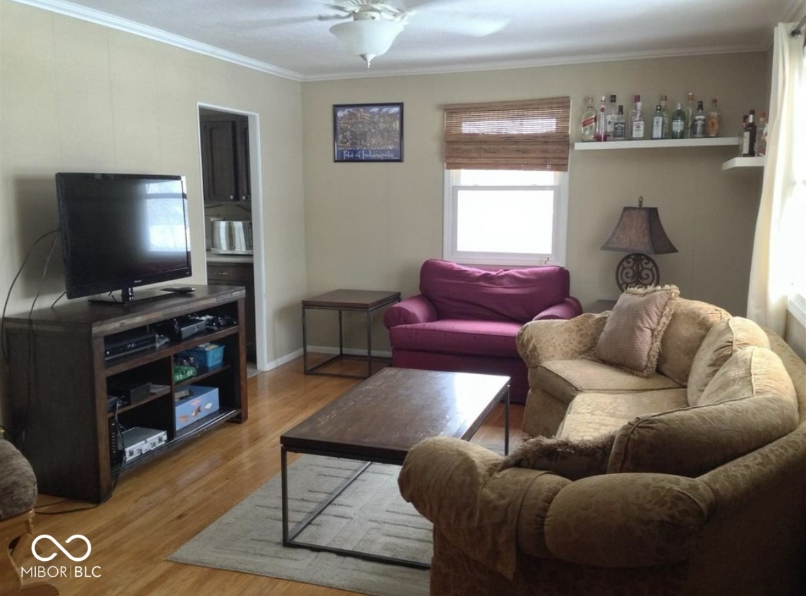 Property Photo: 2627 E Dekist Street IN 47408