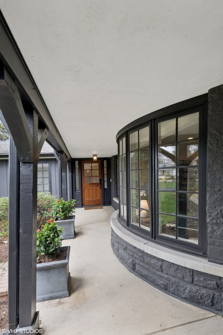 Property Photo: 60 Park Lane IL 60029