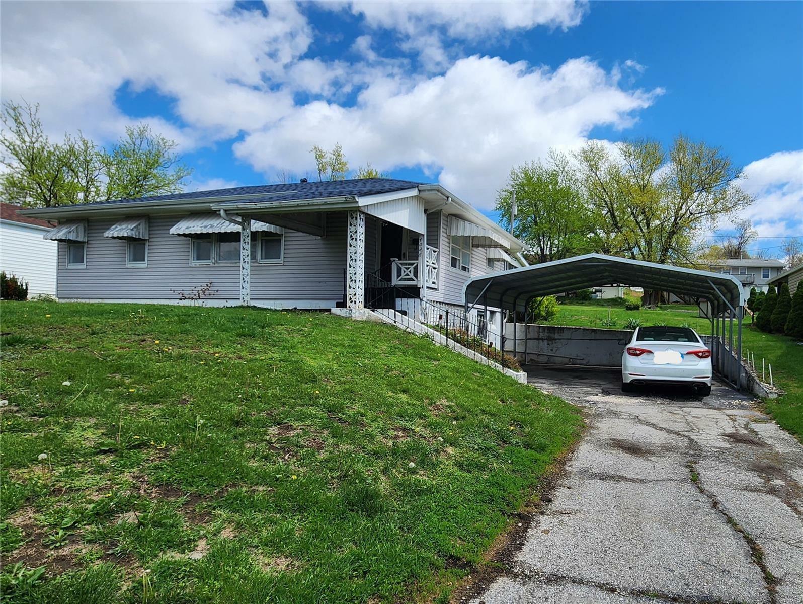 Property Photo: 4028 McMasters Avenue MO 63401