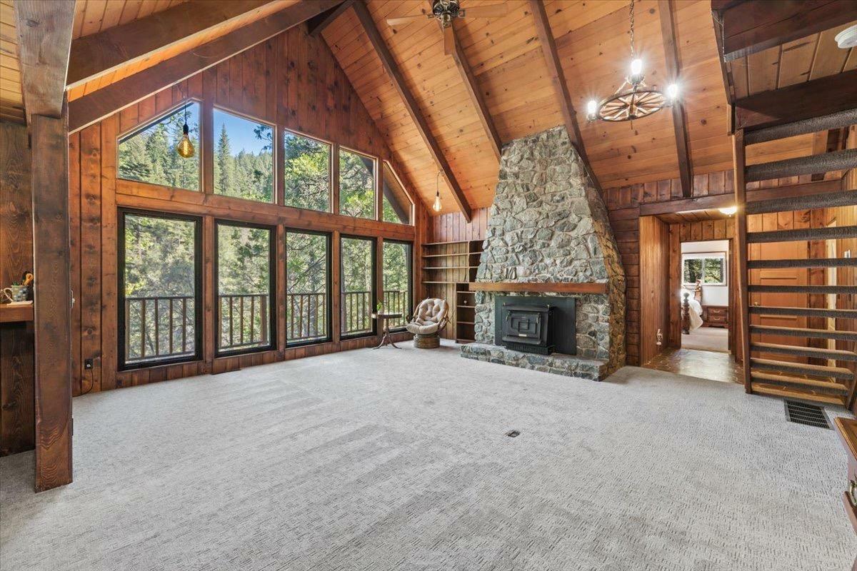 Property Photo: 12422 Alpha Loop CA 95959