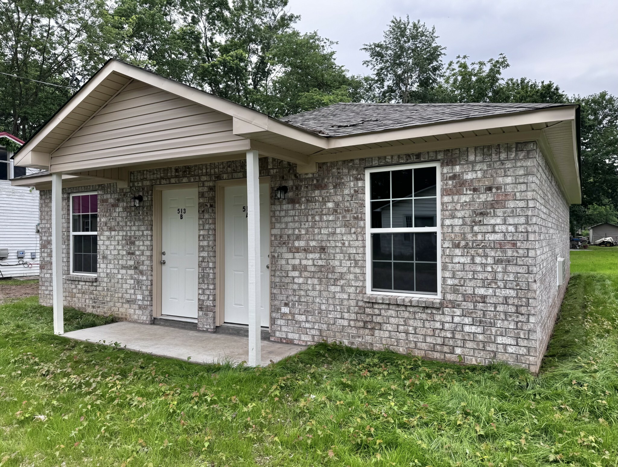 Property Photo: 513 5th St TN 38464