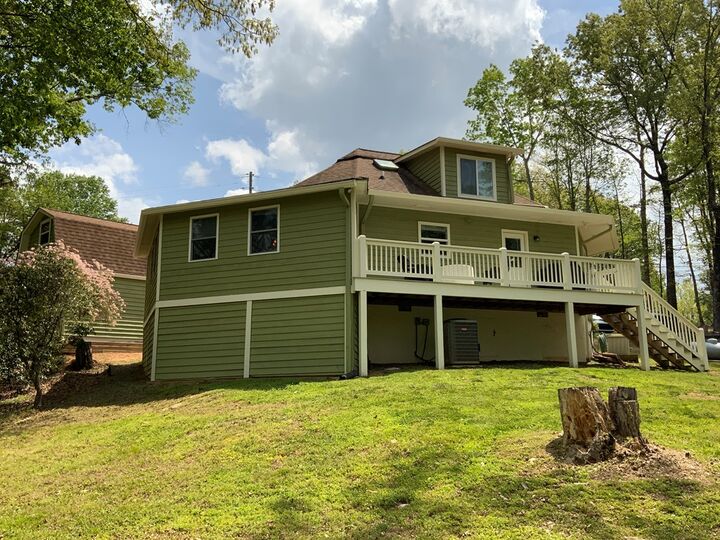 Property Photo:  426 Shenendoa Drive  GA 30540 