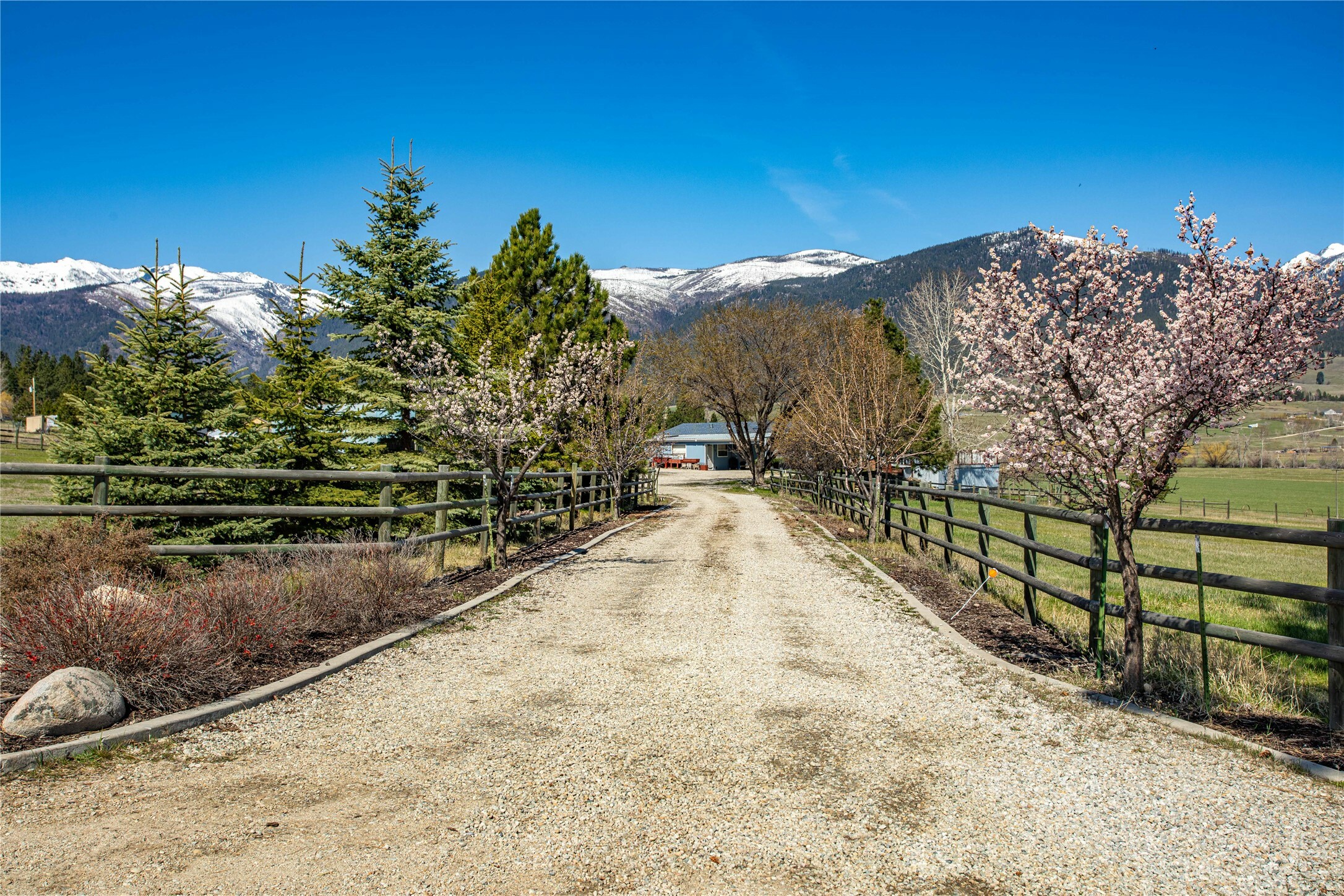 Property Photo: 2350 Pleasant View Drive MT 59875