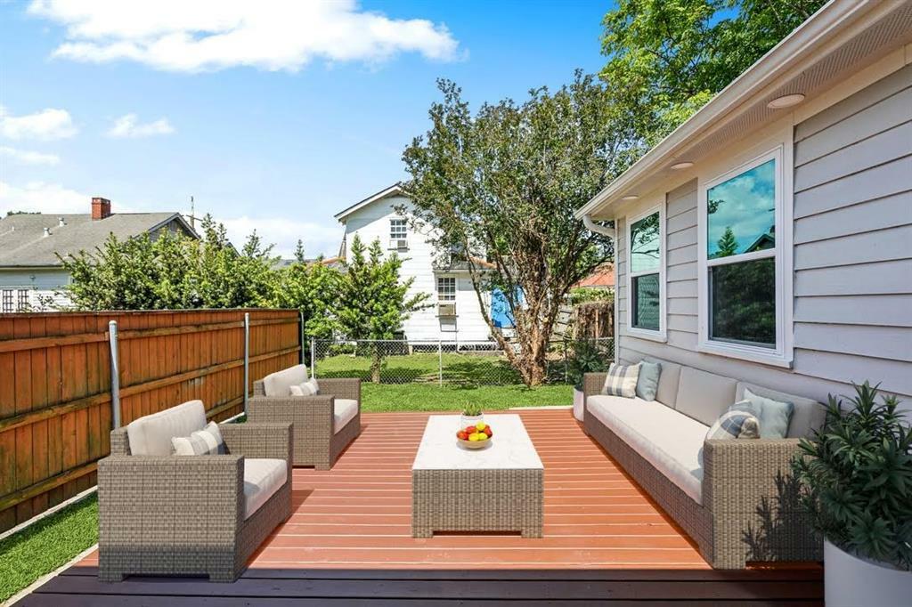 Property Photo: 3824 Nashville Avenue LA 70125