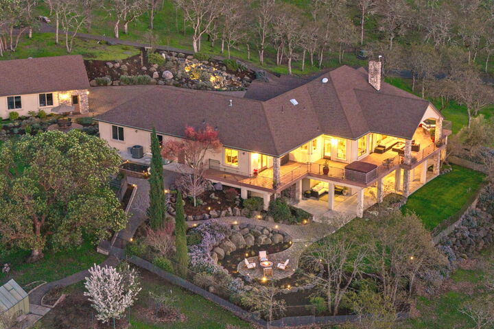 4137 Dry Creek Road  Medford OR 97504 photo