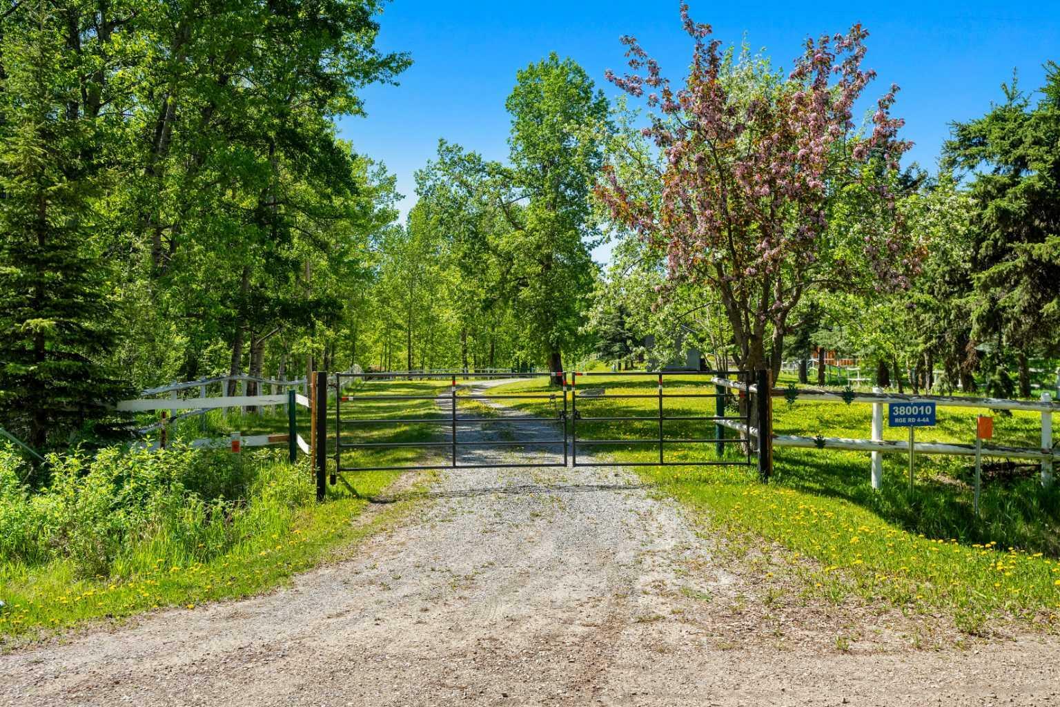 Property Photo: 380010 Range Road 4-4A AB T0M 0P0